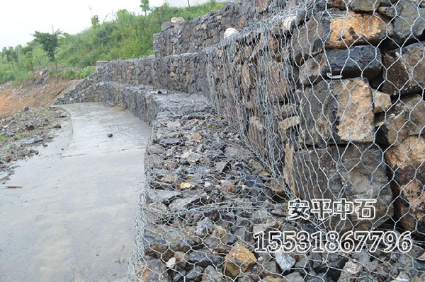護岸鉛絲石籠 護岸鉛絲石籠
